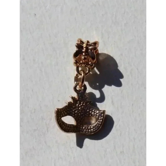 NEW Red / Gold Masquerade Mask Necklace Bracelet Charm Jewelry - Picture 2 of 2